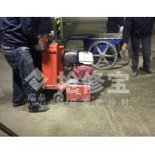 地下停車(chē)場(chǎng)地坪基層處理什么快速材料好？