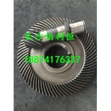 廠價(jià)直銷三一HZS系列混凝土攪拌機(jī)配件，攪拌站減速機(jī)螺旋傘齒